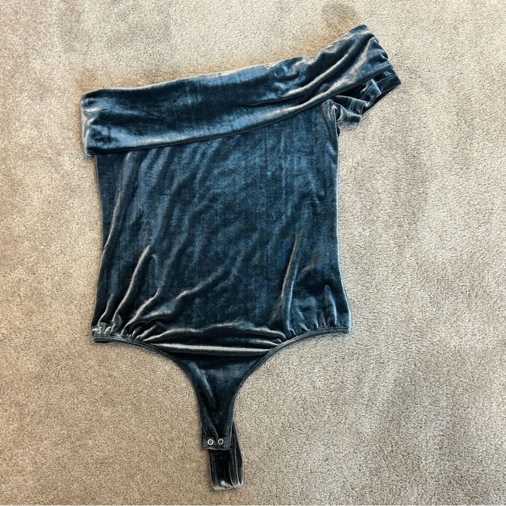Agolde Gray velvet Bree Banded one shoulder Bodysuit XL NWT - Picture 6 of 14